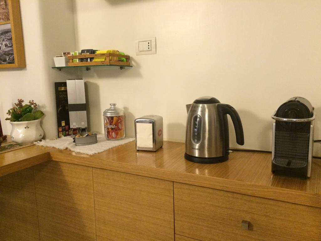 Adriano Augusto Bed & Breakfast Rome Ruang foto